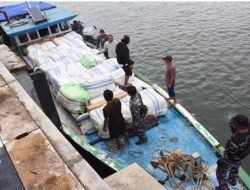 Tengah Malam, TNI AL Mendeteksi Aktivitas Ilegal Satu Kapal dari Malaysia, Tidak Ada Ampun