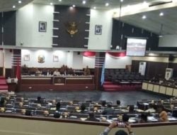 Gubernur Andi Sudirman Cuek, Dewan ‘Mengamuk’ hingga Tolak LPj APBD 2021