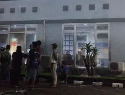 Kubah Masjid di Makassar Runtuh Saat Ceramah Tarawih, 8 Warga Mengalami Luka-luka