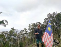 Ada Bendera Malaysia Terpasang di Wilayah Lumbis Hulu