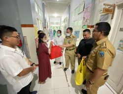 Jelang Idulfitri 2023, KKSS Kaltara Bagi-bagi Paket Sembako di RSUD Tanjung Selor 