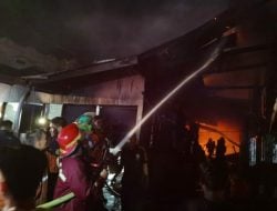 Api Berkobar Hebat di Pasar Pagi Nunukan