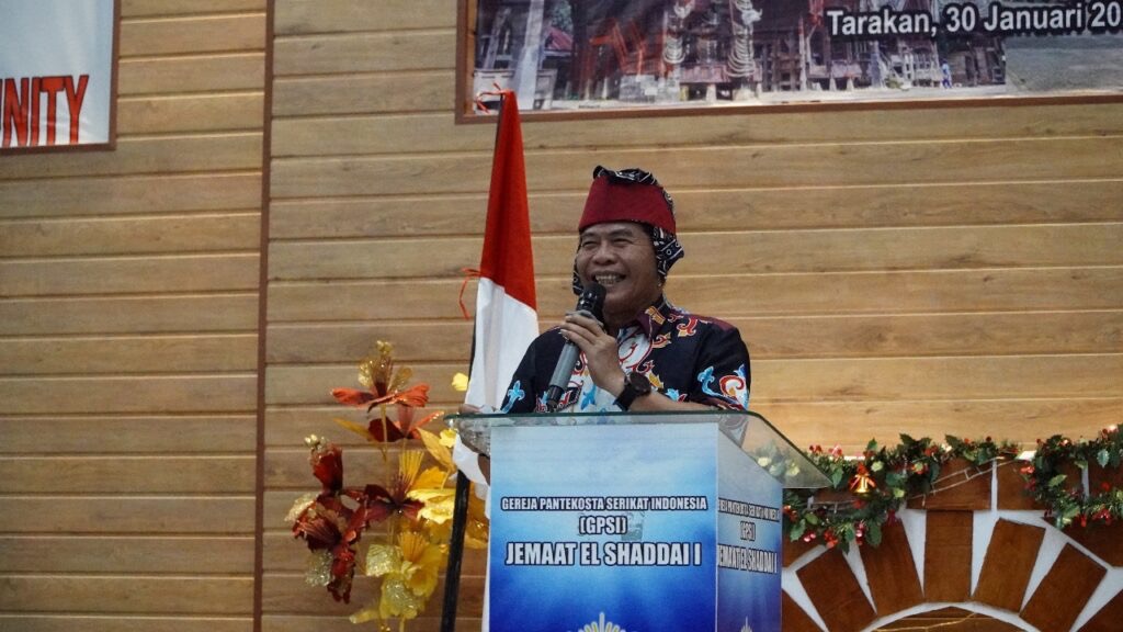 Gubernur Hadiri Perayaan Natal Perhimpunan Masyarakat Toraja Indonesia