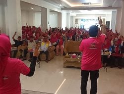 Relawan Jilbab Pink dan Gen ZI Berjuang Tanpa Lelah Menangkan ZIAP