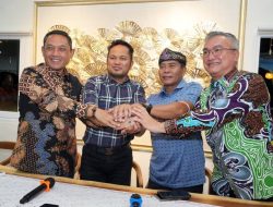 Kaltim dan Kaltara Sepakat Bangun Jalan Tembus Perbatasan